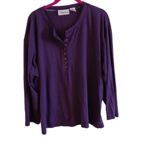 Golden Touch top.  Purple.   Size 3X.  Women's.